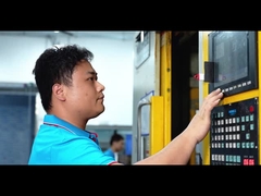 de fabriek van de pc's verkennen